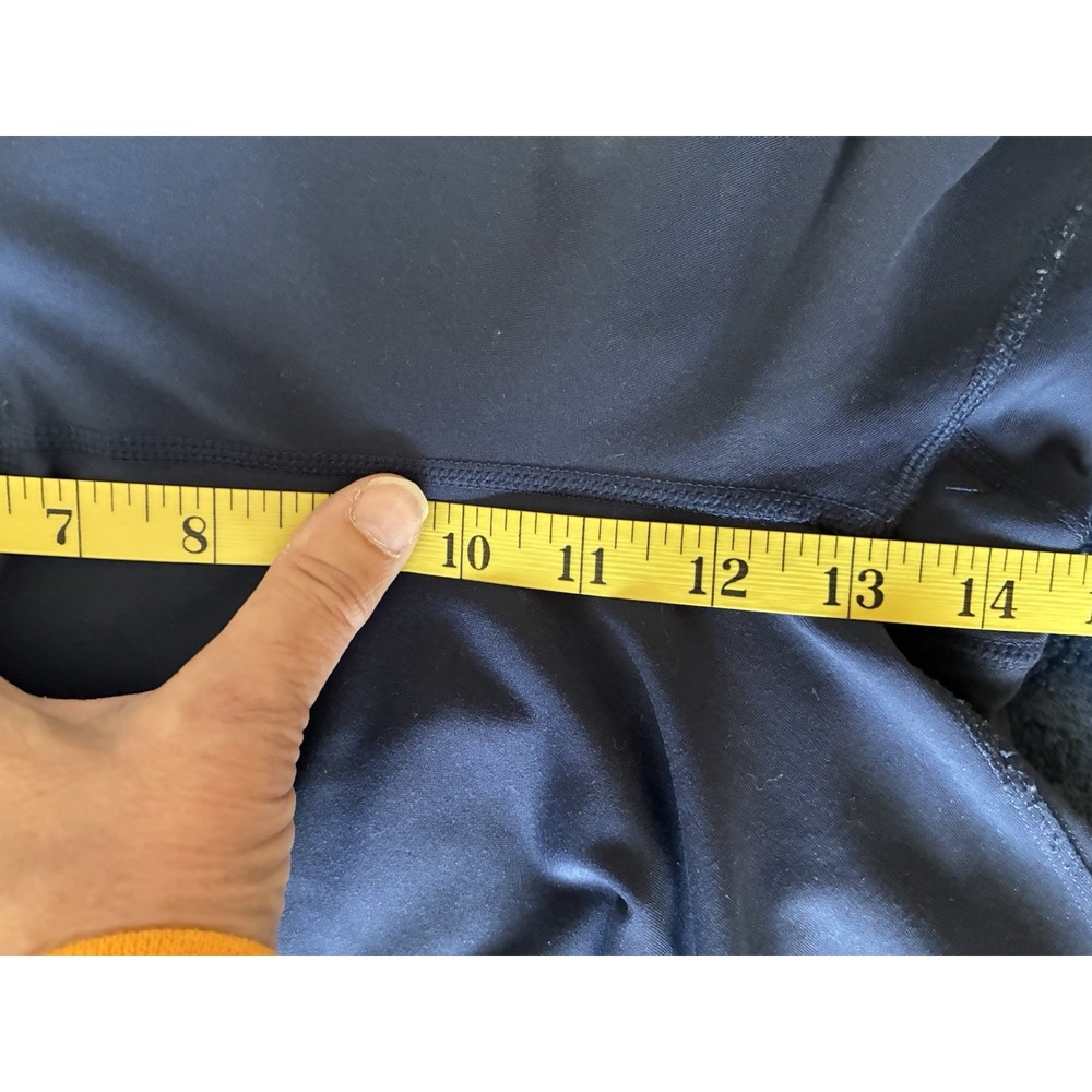 Athletic Shorts Women Size Medium (based on measurements) (E14) - Picture 5 of 8